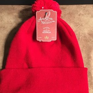AMERICAN NEEDLE INC NWT RED WITH POM POM DESIGN HAT.